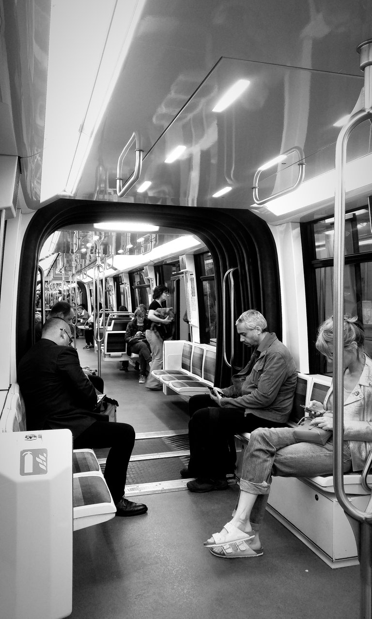 Paris, métro ligne 1