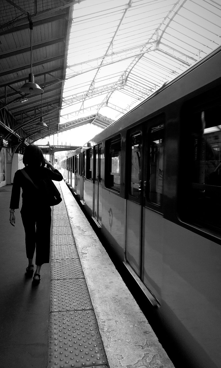 Paris, métro ligne 6 @ Glacière