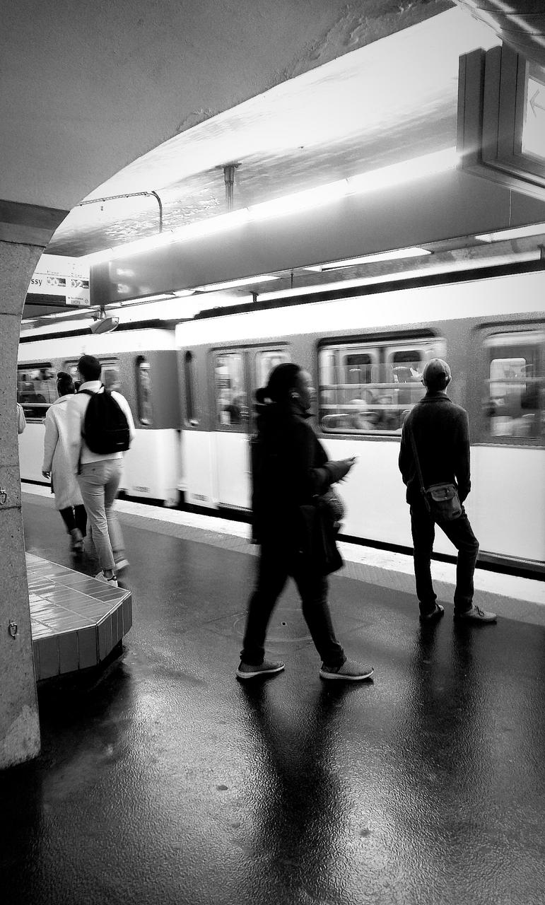Paris, métro ligne 12 @ station Madeleine